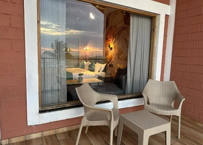 Le Sparrow Beach- Rooms